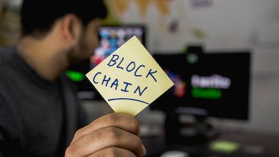 Blockchain Kullanarak Finansal İşlemler Nasıl Gerçekleştirilir?